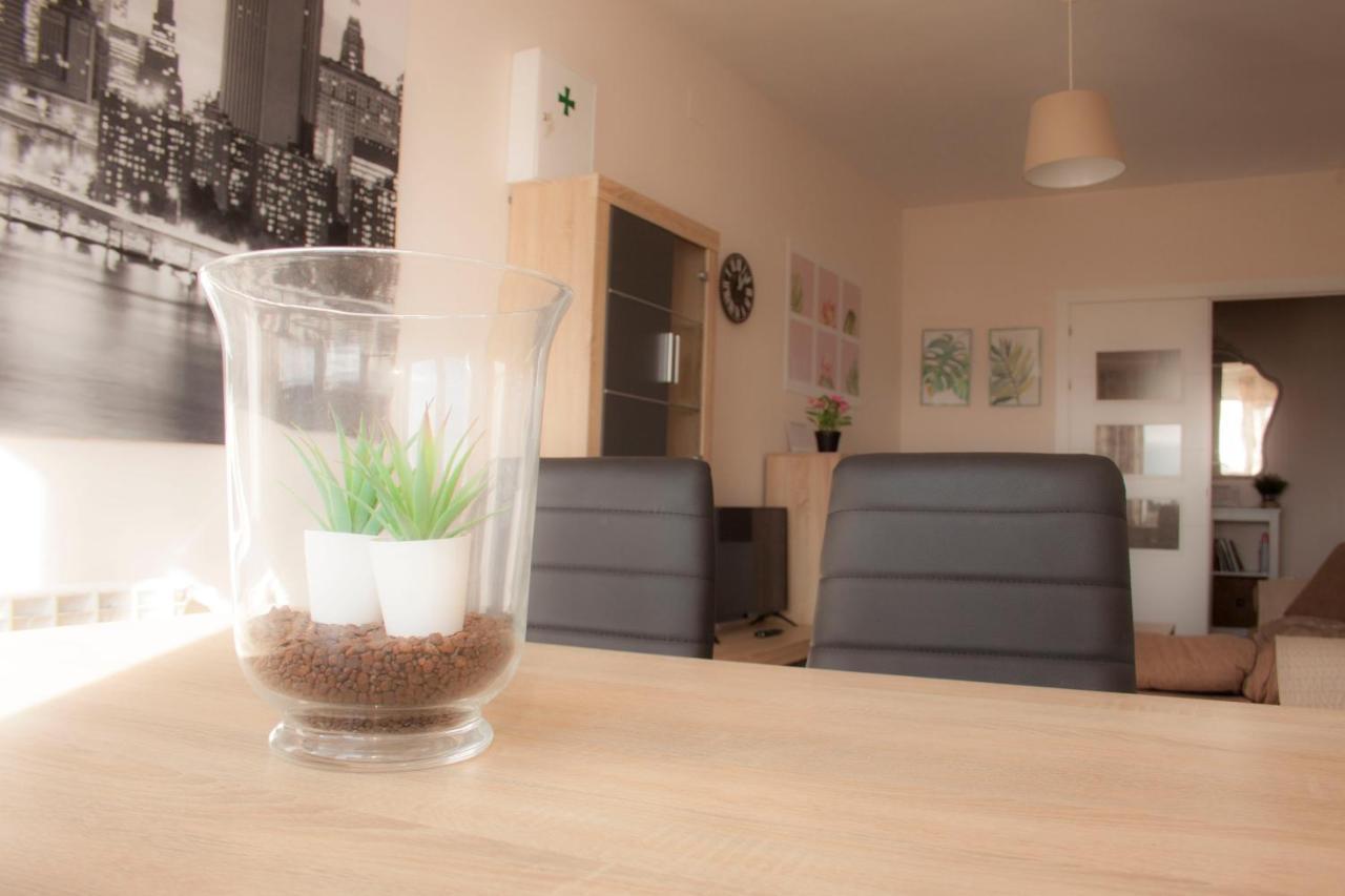 Apartamento Nuevo Con Encanto Ла-Гуардия Экстерьер фото
