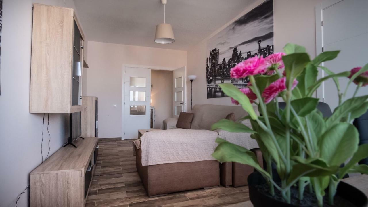 Apartamento Nuevo Con Encanto Ла-Гуардия Экстерьер фото