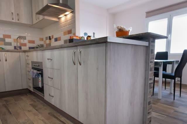 Apartamento Nuevo Con Encanto Ла-Гуардия Экстерьер фото