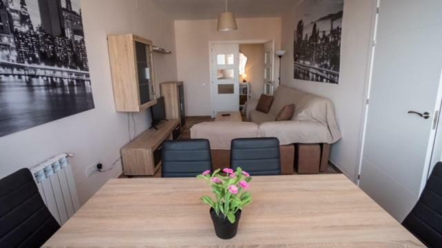 Apartamento Nuevo Con Encanto Ла-Гуардия Экстерьер фото
